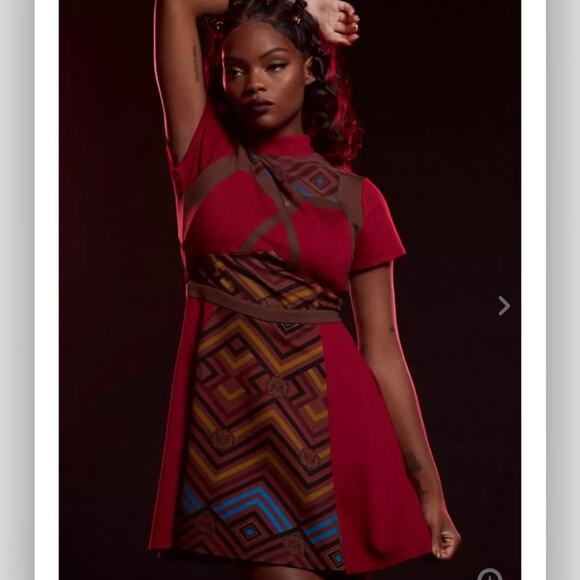 Wakanda Forever Women's Dora Milaje Mini Dress Size Medium NWT - Picture 1 of 8